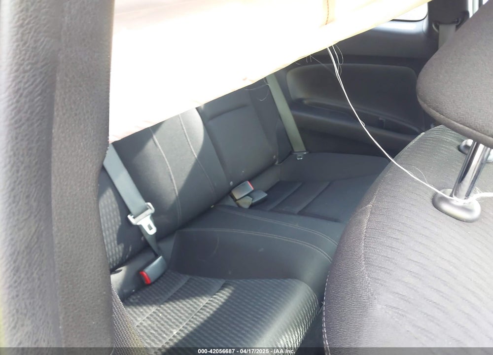 2015 HONDA ACCORD VIN: 1HGCT1B71FA006611