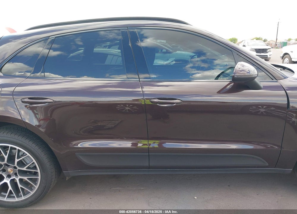 2015 PORSCHE MACAN S VIN: WP1AB2A55FLB73006