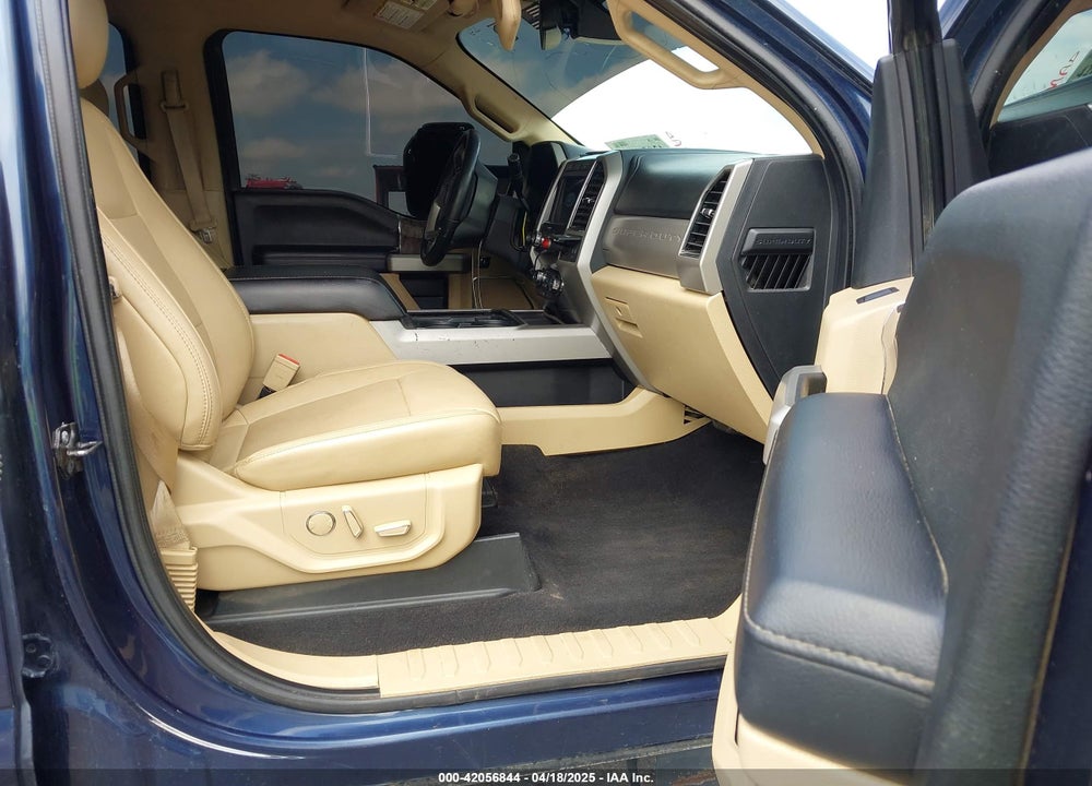 2019 FORD F-250 LARIAT VIN: 1FT7W2BT9KEF27377