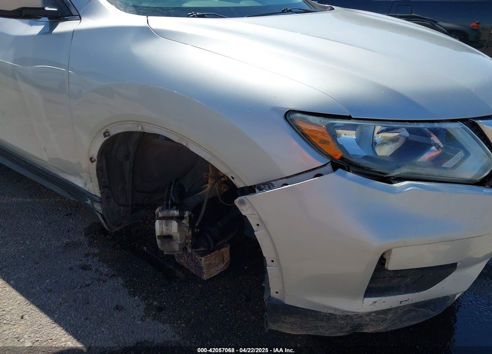 2019 NISSAN ROGUE VIN: 5N1AT2MV2KC734049