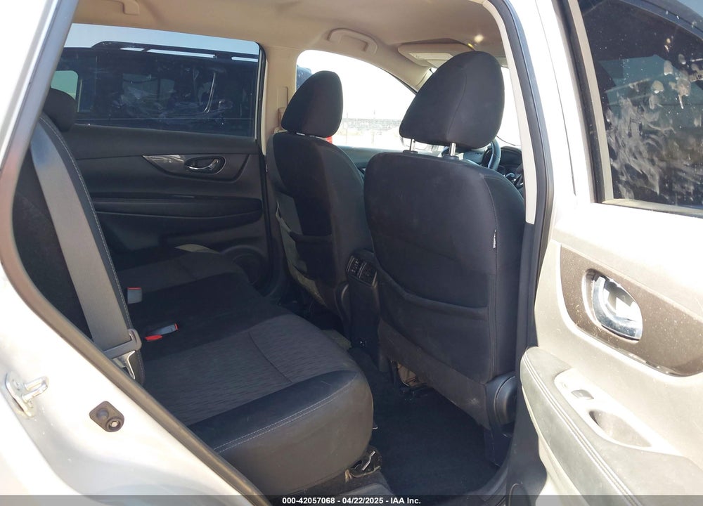 2019 NISSAN ROGUE VIN: 5N1AT2MV2KC734049
