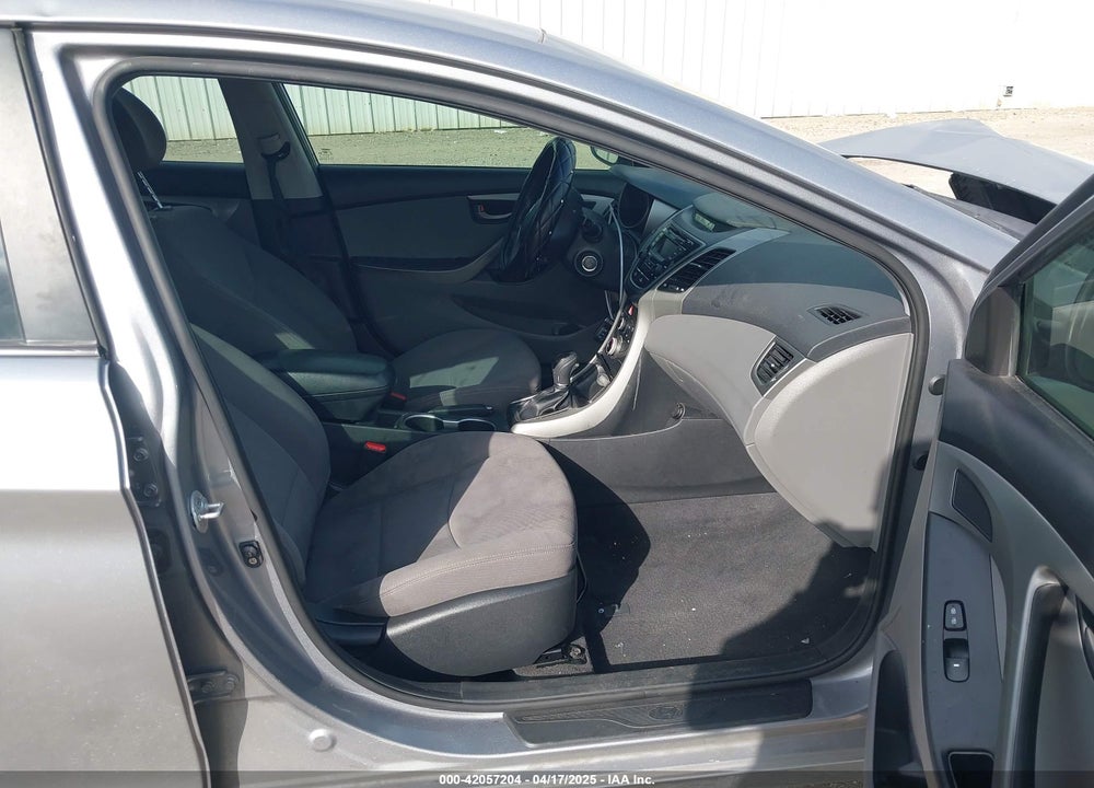 2015 HYUNDAI ELANTRA SE VIN: KMHDH4AE6FU310954