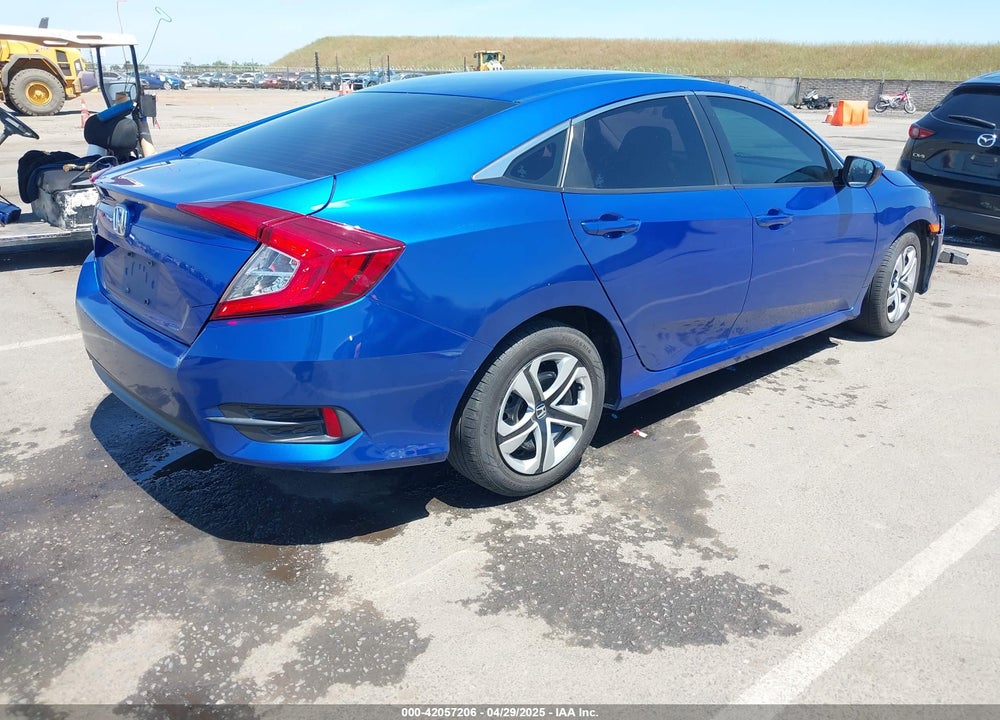 2018 HONDA CIVIC VIN: 2HGFC2F52JH501499