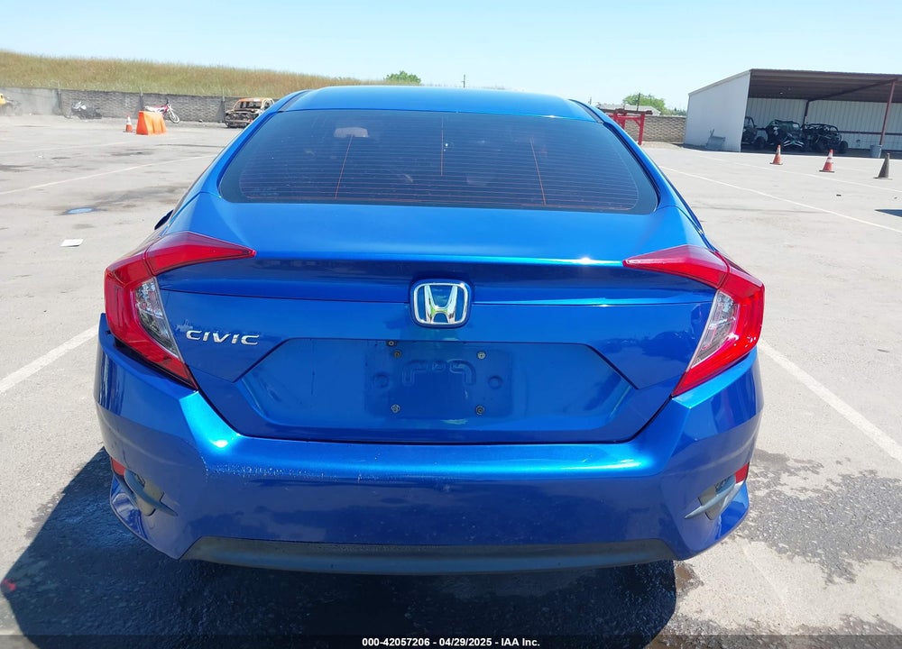 2018 HONDA CIVIC VIN: 2HGFC2F52JH501499