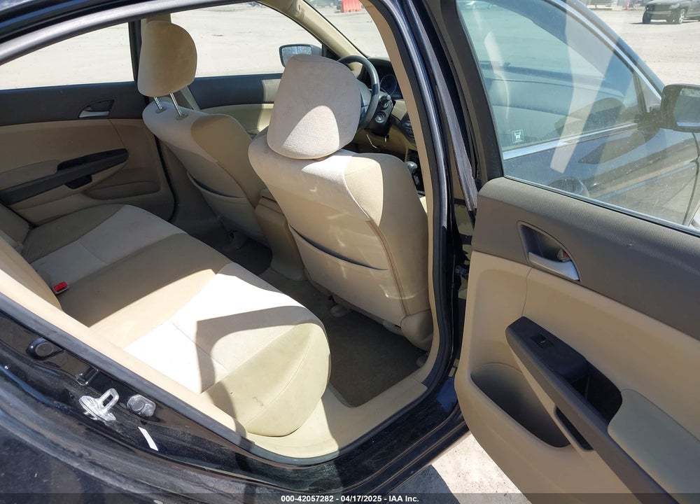 2010 HONDA ACCORD VIN: 1HGCP2F45AA135566