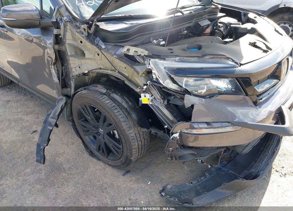 2022 HONDA PILOT VIN: 5FNYF6H25NB096680