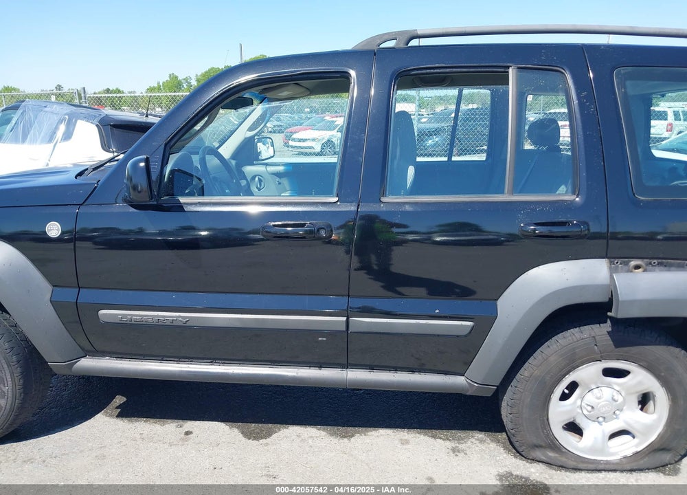2006 JEEP LIBERTY VIN: 1J4GL48K36W248651