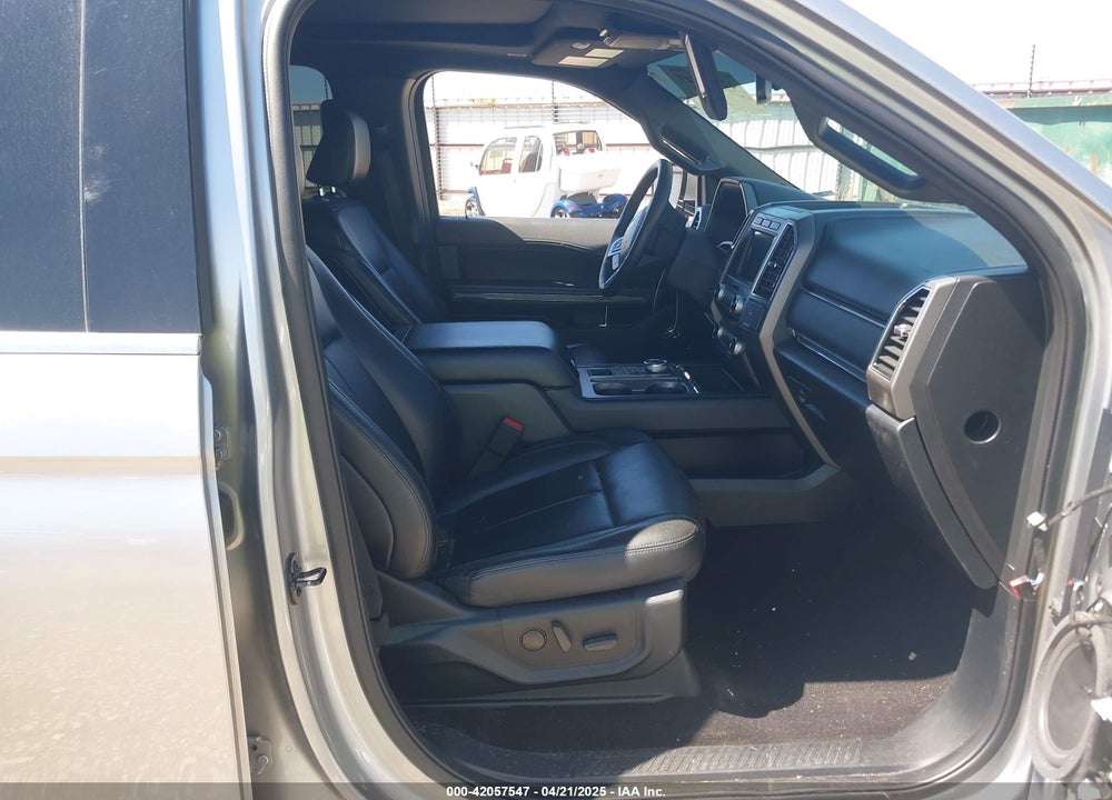 2021 FORD EXPEDITION XLT VIN: 1FMJU1HT9MEA33614