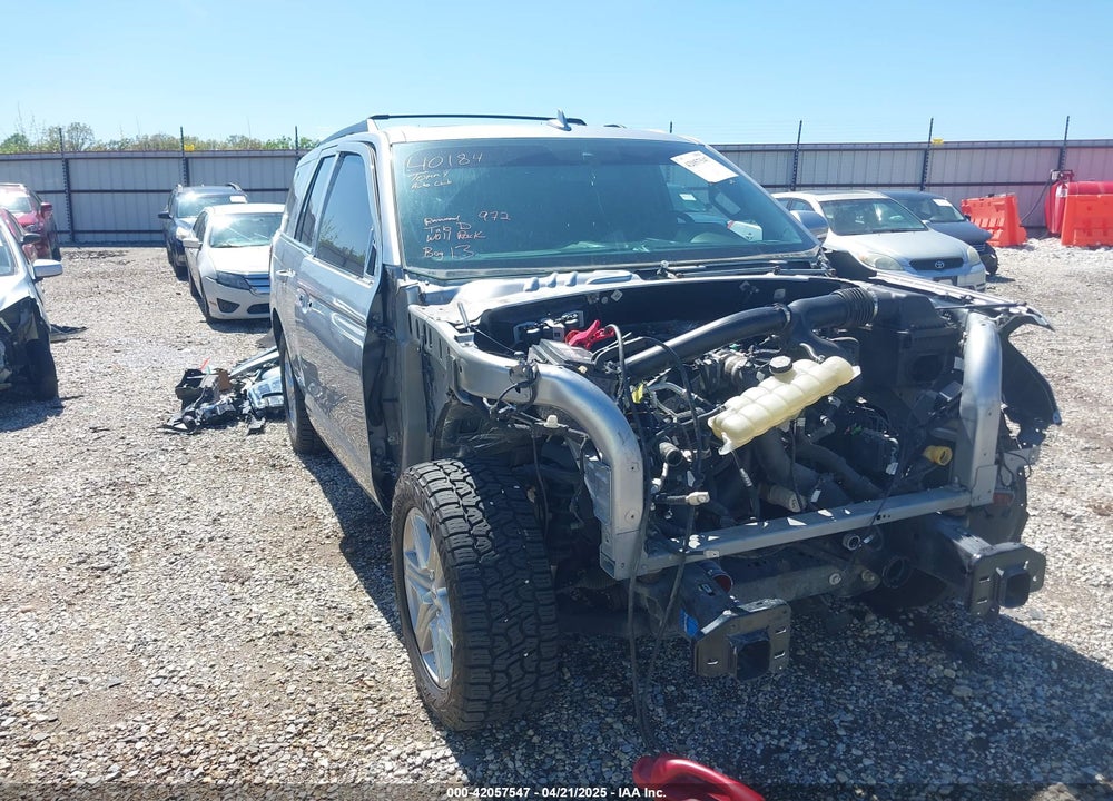 2021 FORD EXPEDITION XLT VIN: 1FMJU1HT9MEA33614