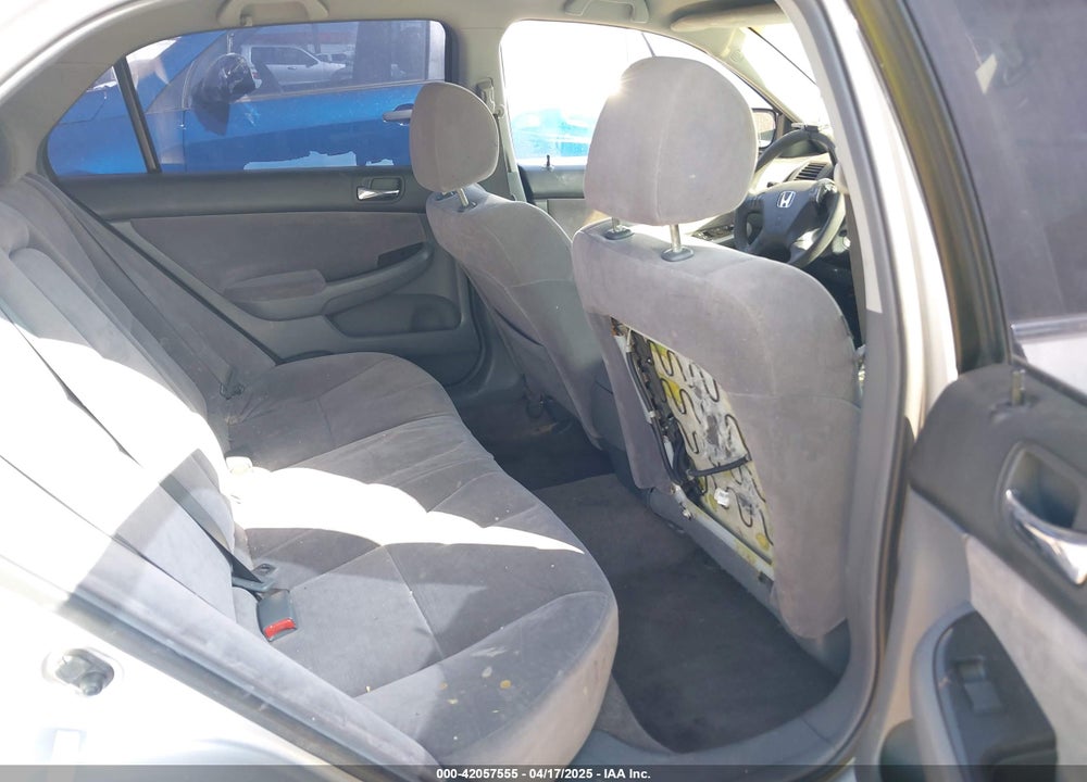 2007 HONDA ACCORD VIN: JHMCM56327C004297