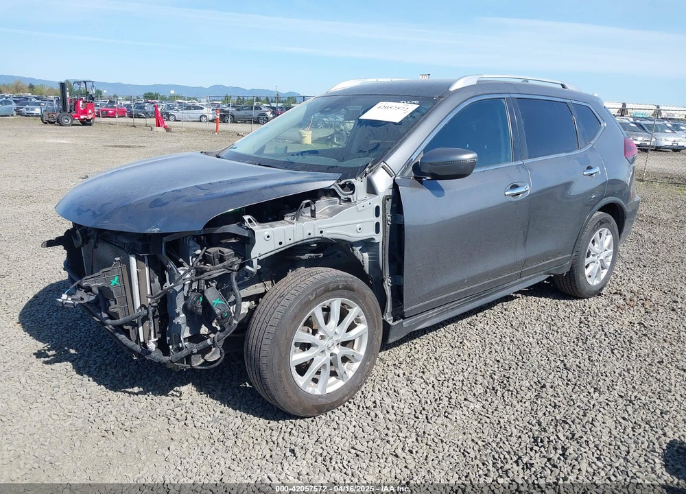 2019 NISSAN ROGUE SV VIN: JN8AT2MV9KW379811