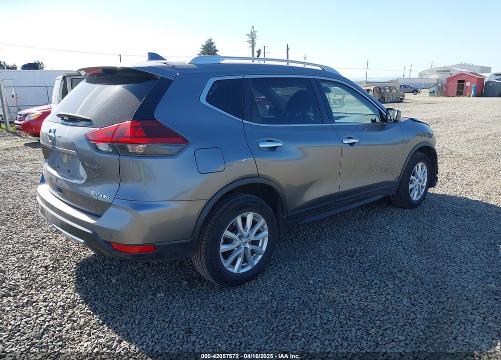 2019 NISSAN ROGUE SV VIN: JN8AT2MV9KW379811