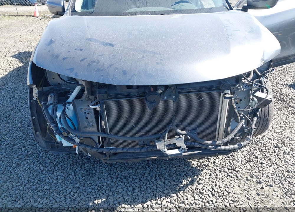 2019 NISSAN ROGUE SV VIN: JN8AT2MV9KW379811