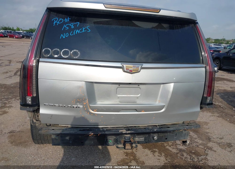 2015 CADILLAC ESCALADE VIN: 1GYS3MKJ7FR518389