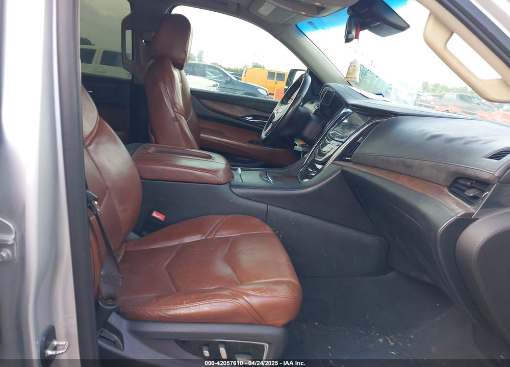 2015 CADILLAC ESCALADE VIN: 1GYS3MKJ7FR518389