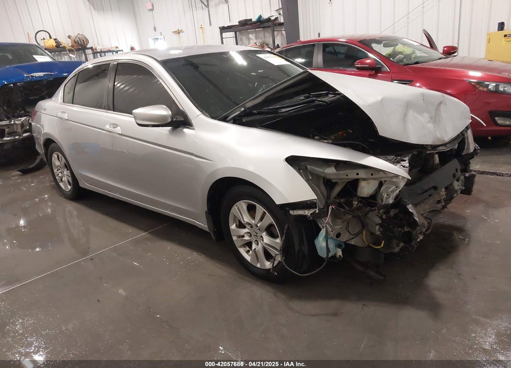 2008 HONDA ACCORD 2.4 LX-P VIN: JHMCP26428C036778