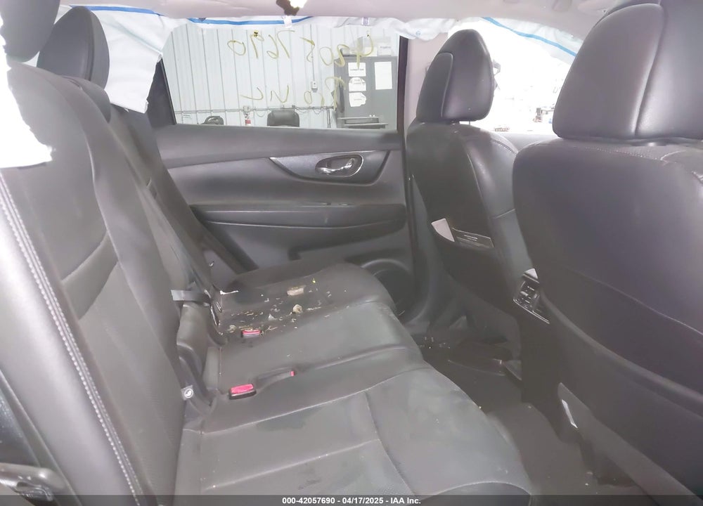 2016 NISSAN ROGUE VIN: 5N1AT2MV8GC838343