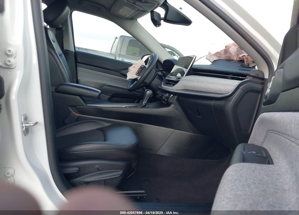 2022 JEEP COMPASS VIN: 3C4NJCBB6NT217940