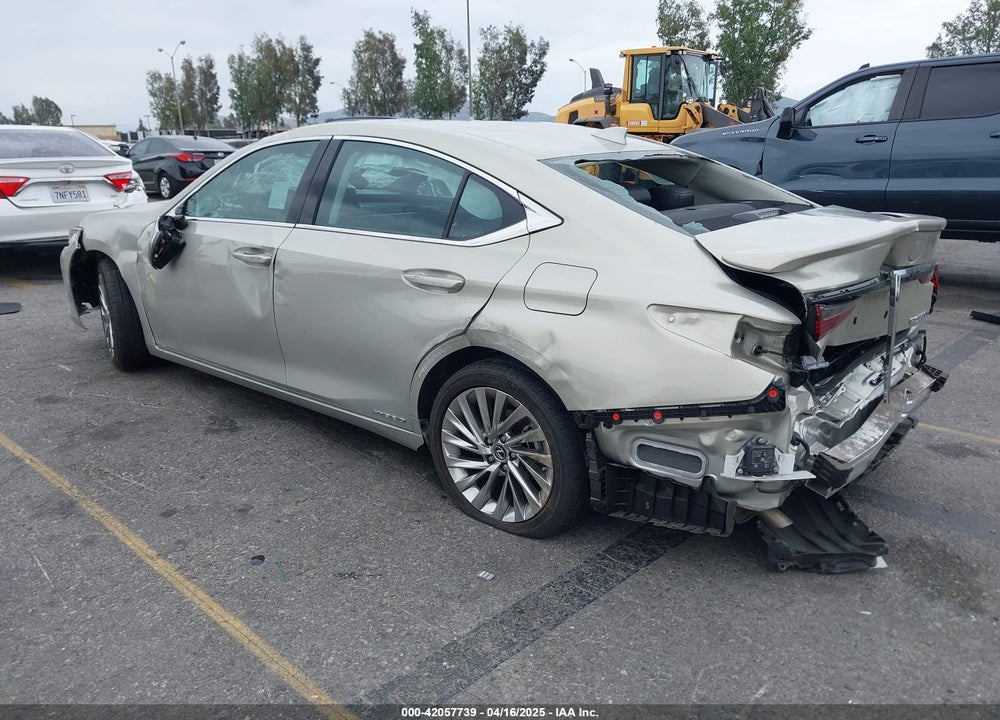 2022 LEXUS ES 300H LUXURY VIN: 58AEA1C13NU014248
