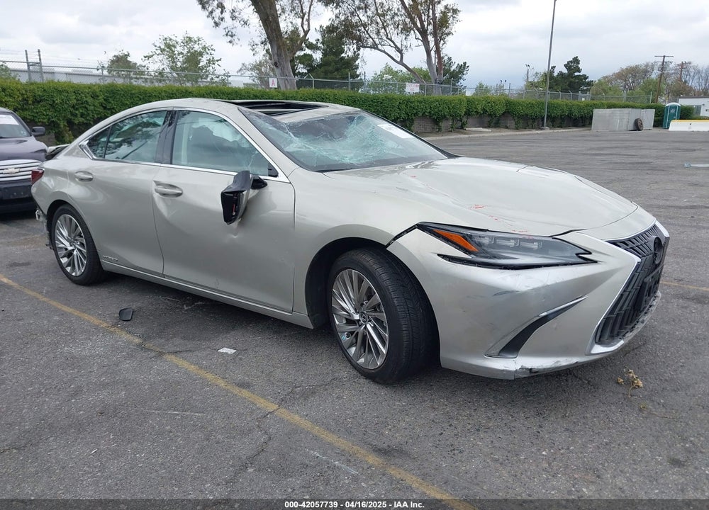 2022 LEXUS ES 300H LUXURY VIN: 58AEA1C13NU014248