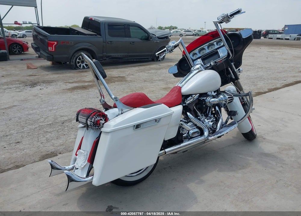 2014 HARLEY-DAVIDSON FLHXS STREET GLIDE SPECIAL VIN: 1HD1KRM18EB637914