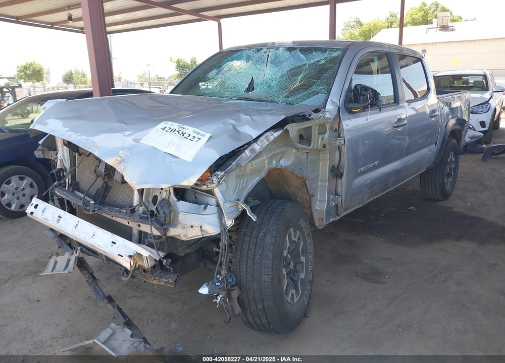 2017 TOYOTA TACOMA VIN: 5TFCZ5AN1HX112125