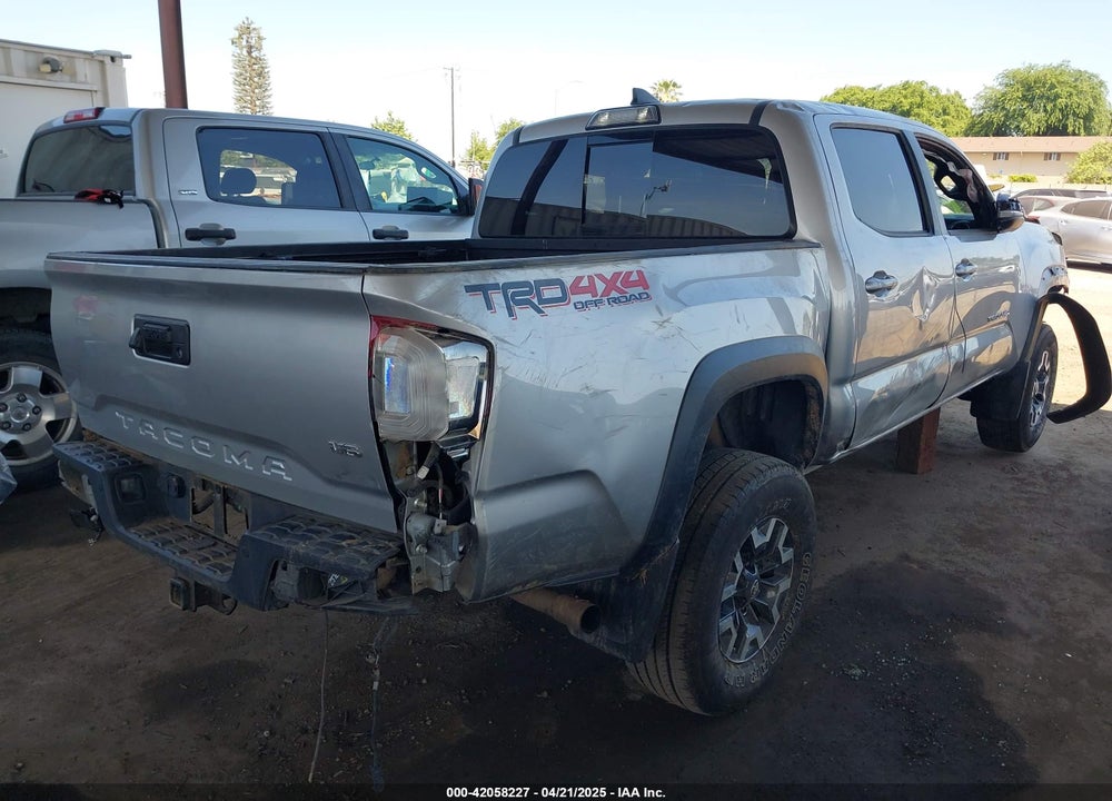 2017 TOYOTA TACOMA VIN: 5TFCZ5AN1HX112125