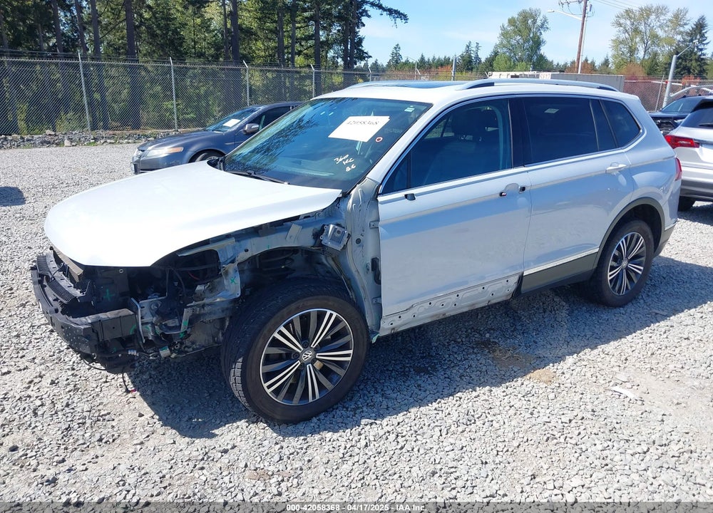 2018 VOLKSWAGEN TIGUAN VIN: 3VV2B7AX1JM009541