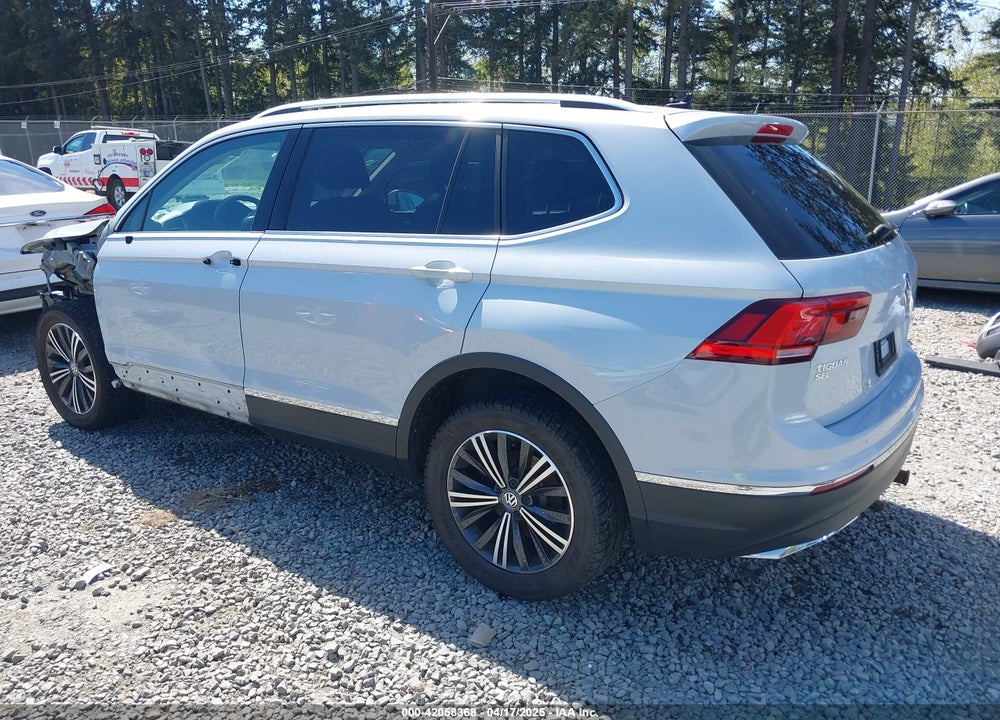 2018 VOLKSWAGEN TIGUAN VIN: 3VV2B7AX1JM009541
