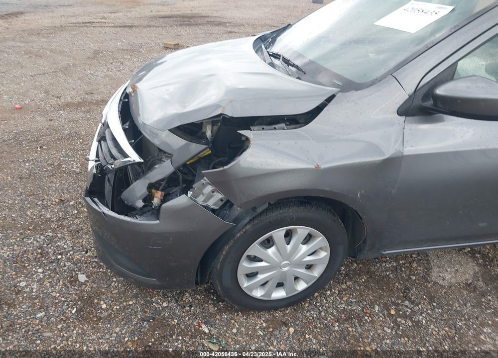 2017 NISSAN VERSA VIN: 3N1CN7AP8HL817771