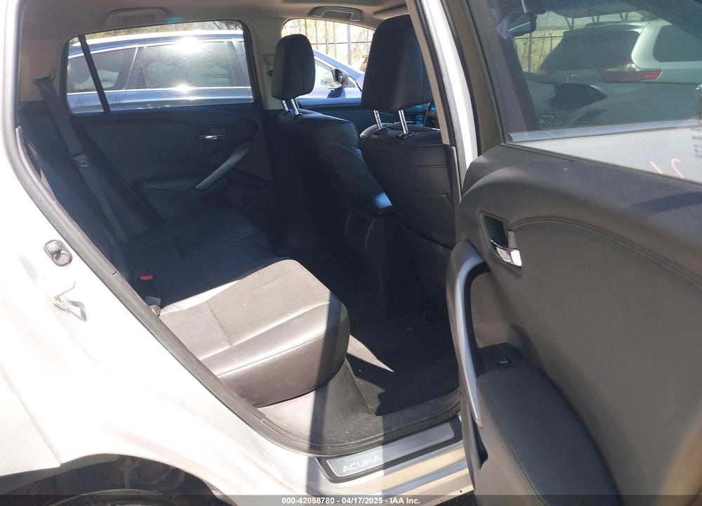 2015 ACURA RDX VIN: 5J8TB4H30FL012672