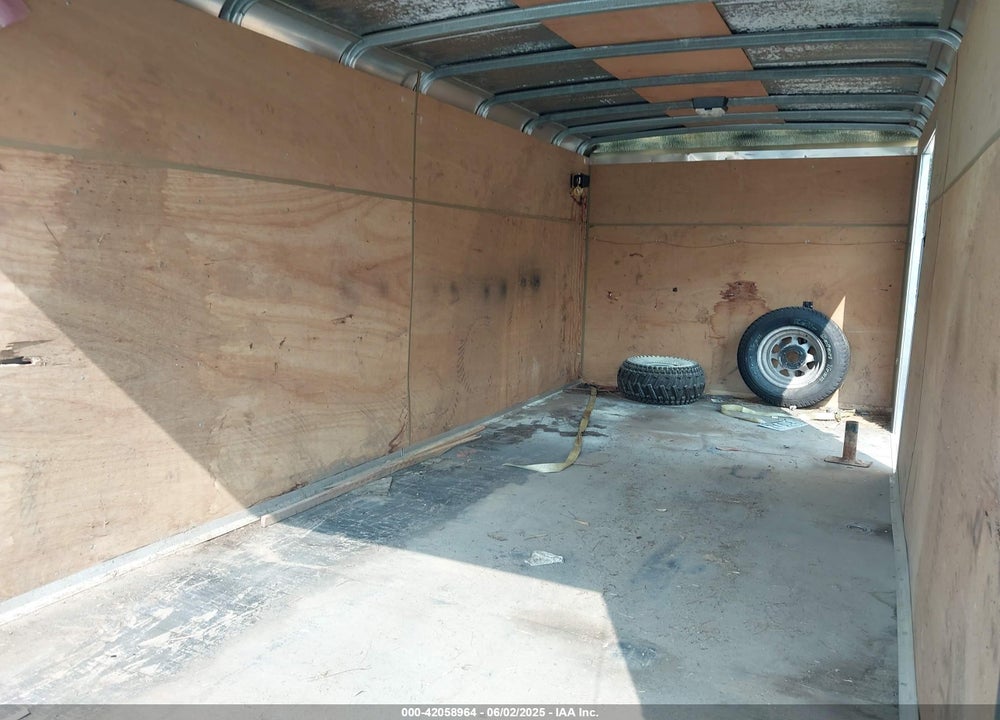 1995 WELLS CARGO --- VIN: 1WC200G22S3033080