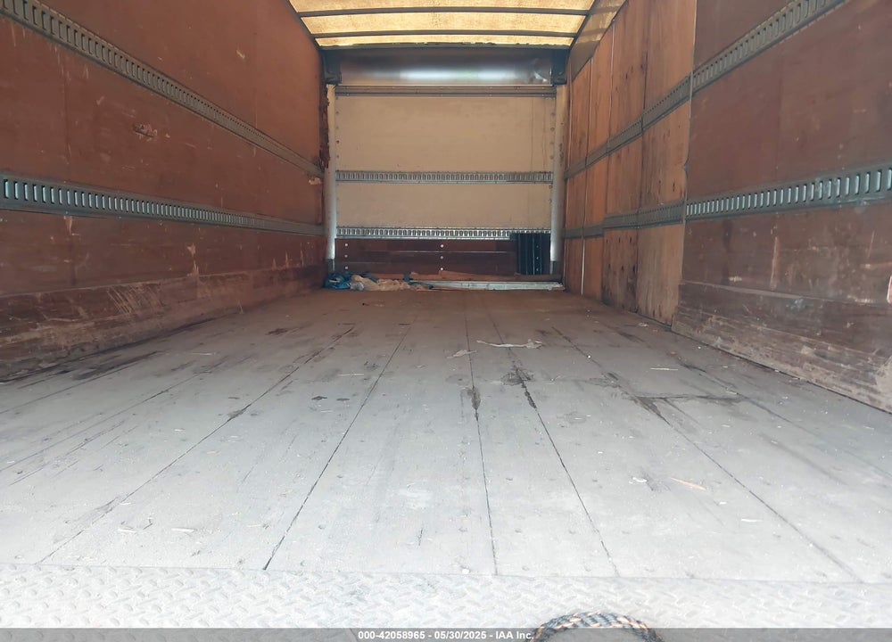 2013 PETERBILT 337 VIN: 2NP2HM6X1DM212971