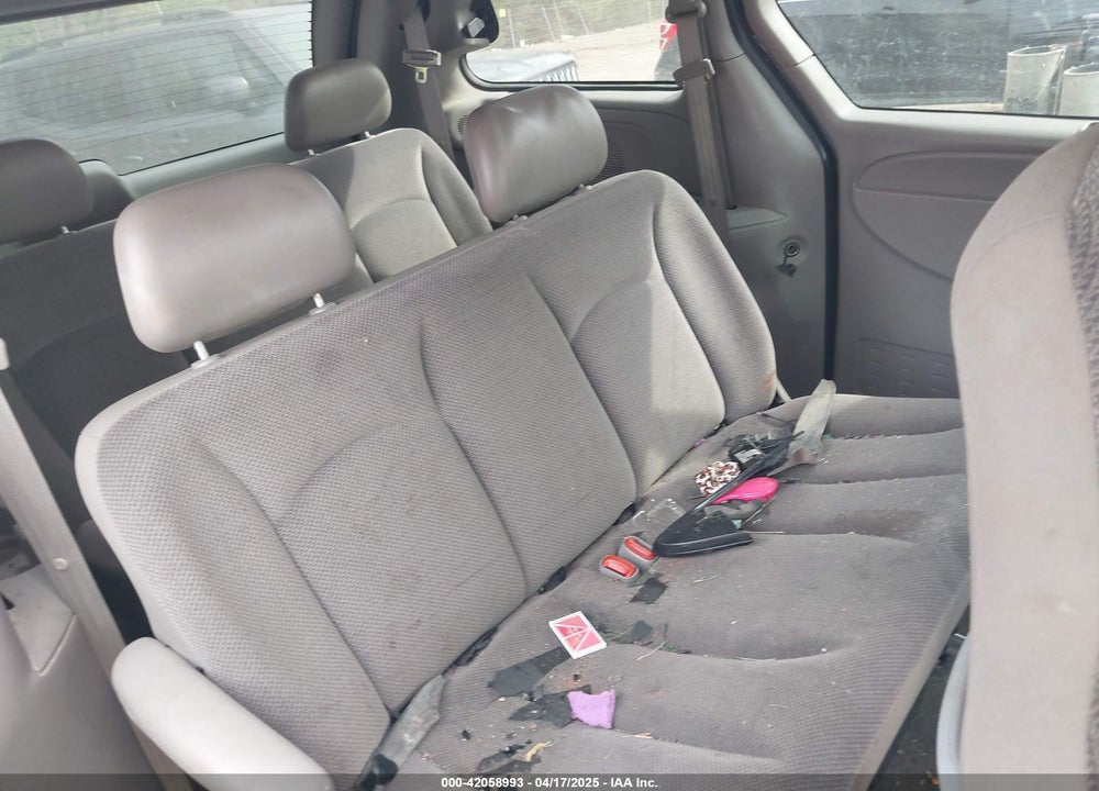 2001 DODGE CARAVAN SE VIN: 1B4GP25391B180753