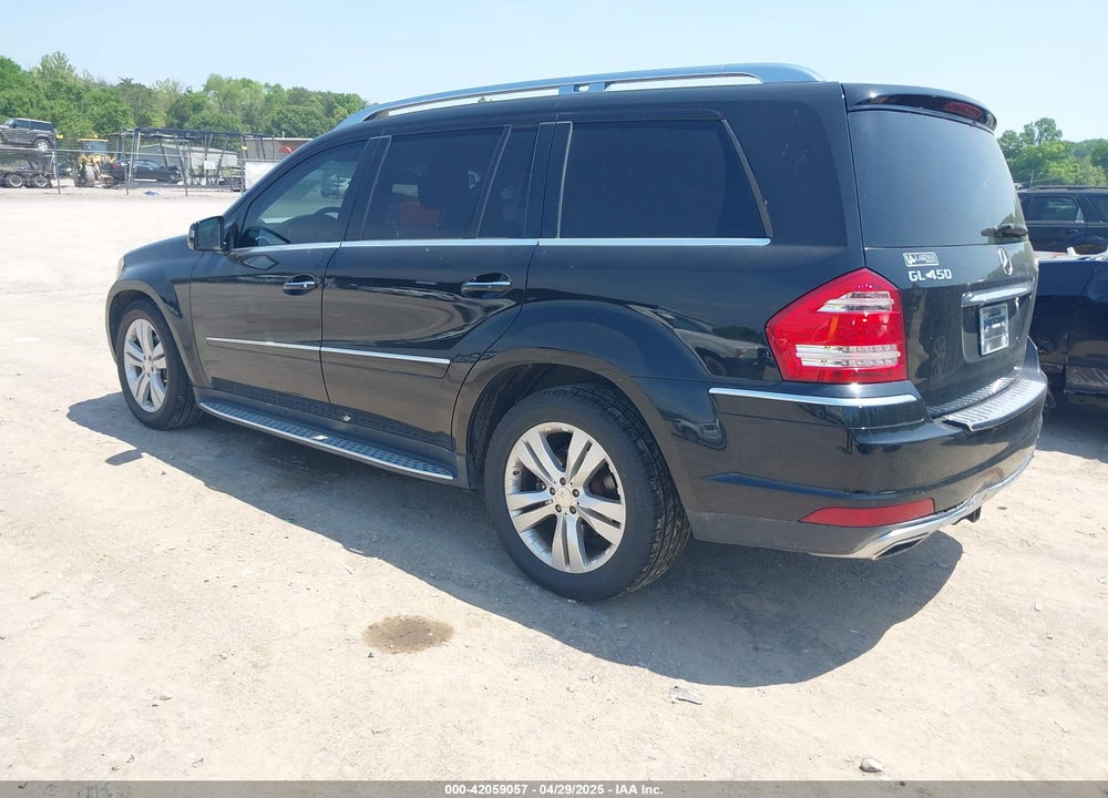 2011 MERCEDES-BENZ GL 450 4MATIC VIN: 4JGBF7BE5BA735073
