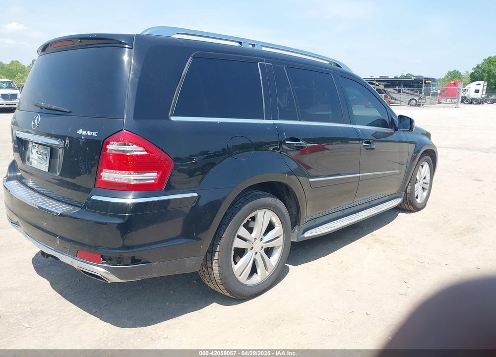 2011 MERCEDES-BENZ GL 450 4MATIC VIN: 4JGBF7BE5BA735073