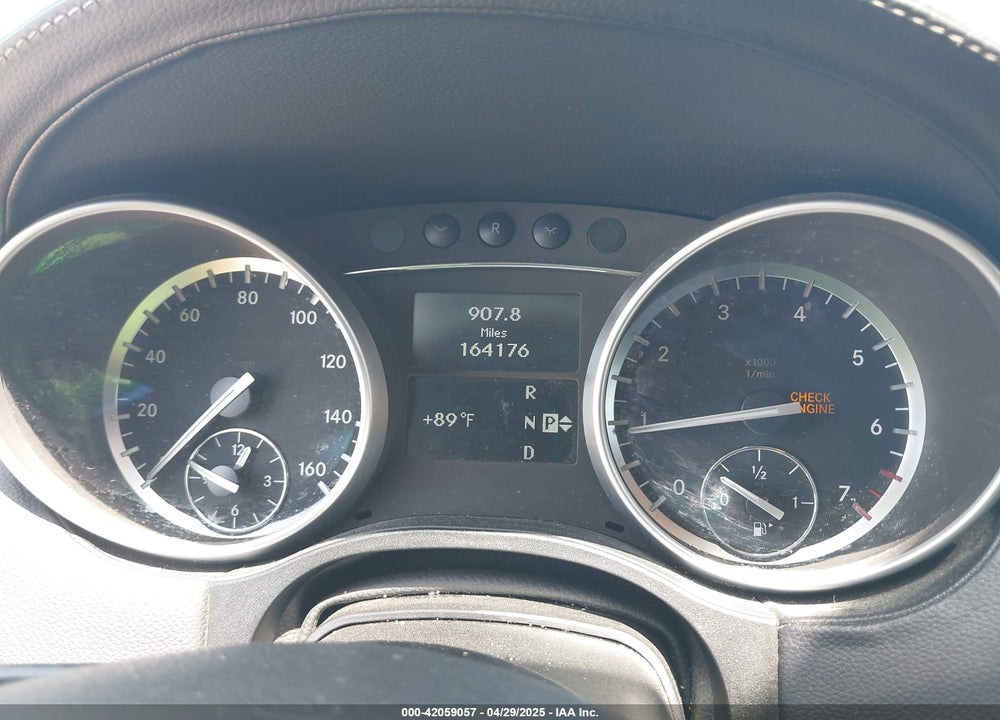 2011 MERCEDES-BENZ GL 450 4MATIC VIN: 4JGBF7BE5BA735073