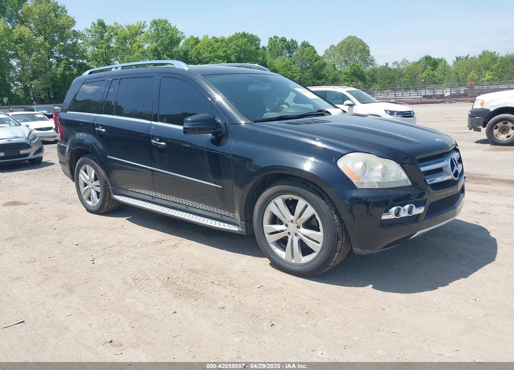 2011 MERCEDES-BENZ GL 450 4MATIC VIN: 4JGBF7BE5BA735073