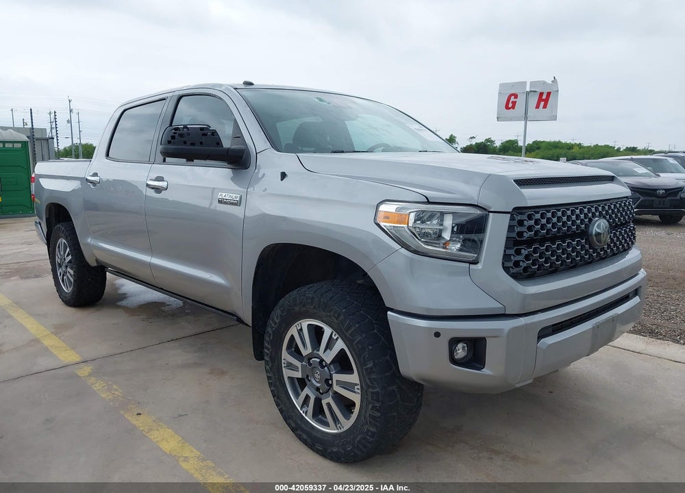 2019 TOYOTA TUNDRA PLATINUM 5.7L V8 VIN: 5TFAY5F16KX795902