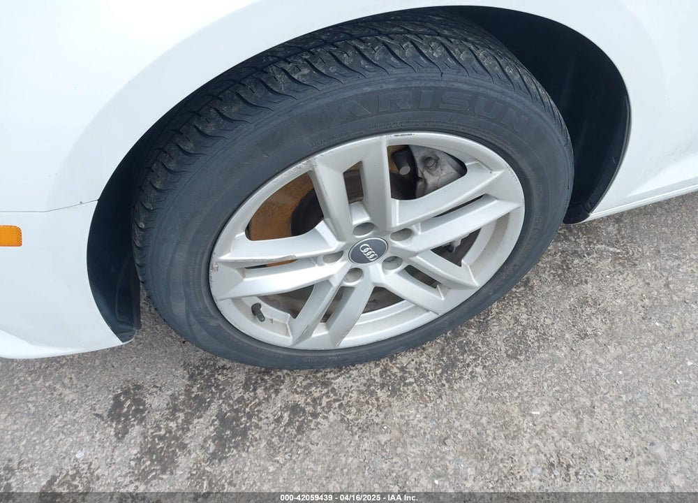 2017 AUDI A4 VIN: WAUANAF40HN035154