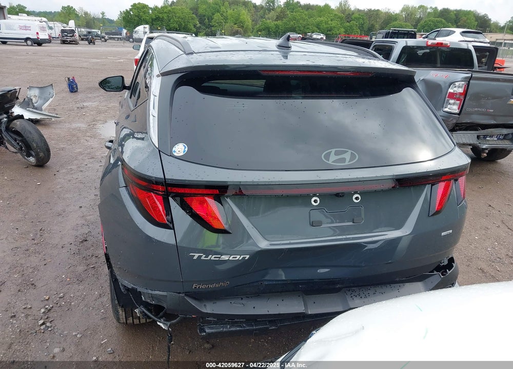 2025 HYUNDAI TUCSON SEL VIN: 5NMJBCDE8SH522948