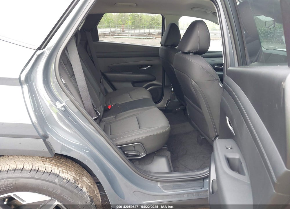 2025 HYUNDAI TUCSON SEL VIN: 5NMJBCDE8SH522948