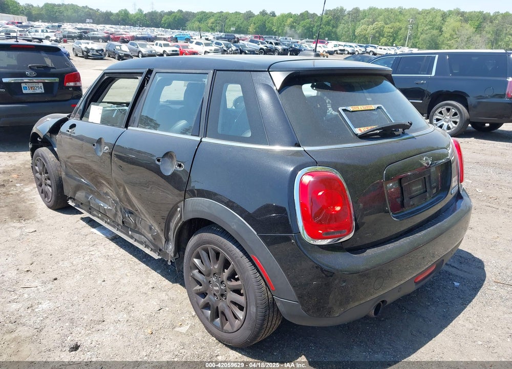 2018 MINI HARDTOP VIN: WMWXU1C57J2F80983