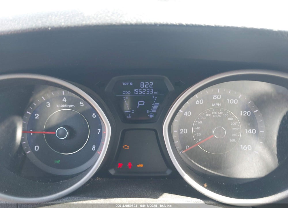 2011 HYUNDAI ELANTRA VIN: KMHDH4AE7BU093862