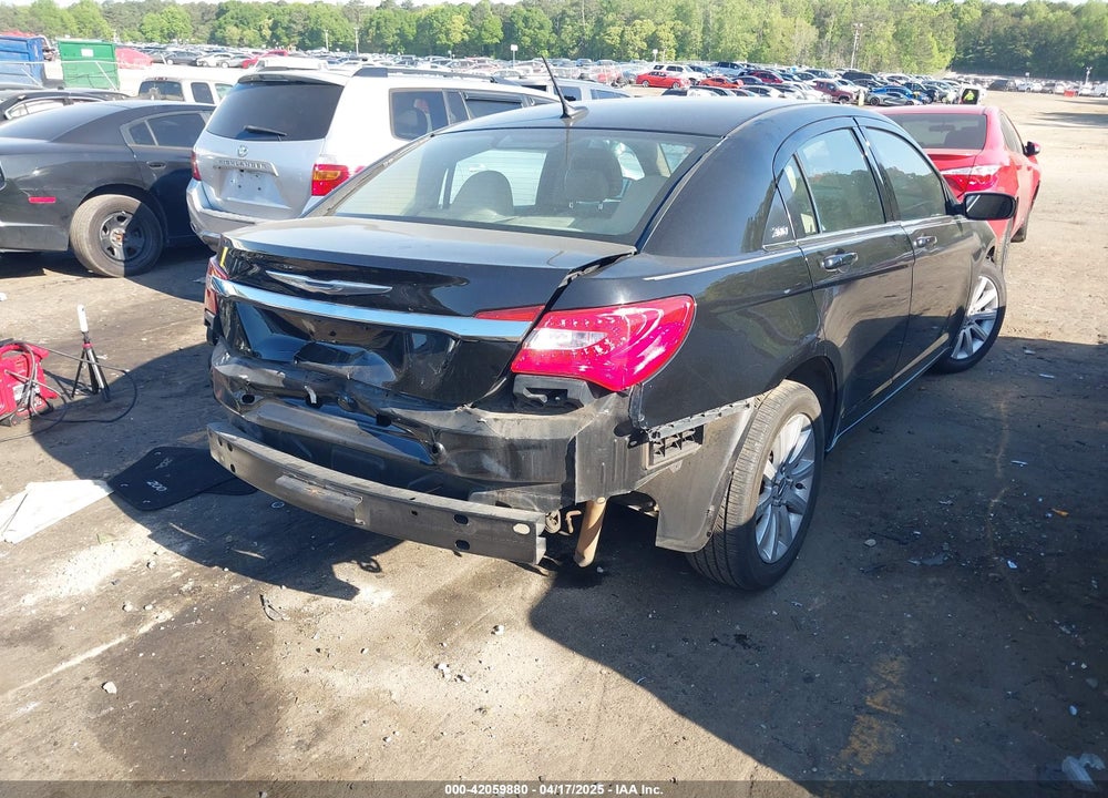 2014 CHRYSLER 200 VIN: 1C3CCBAB7EN170340