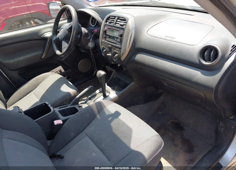 2004 TOYOTA RAV4 VIN: JTEGD20V340028581