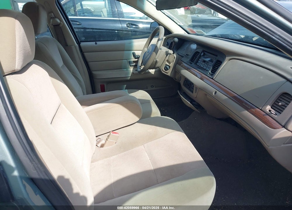 2005 FORD CROWN VICTORIA STANDARD VIN: 2FAFP73W25X121741