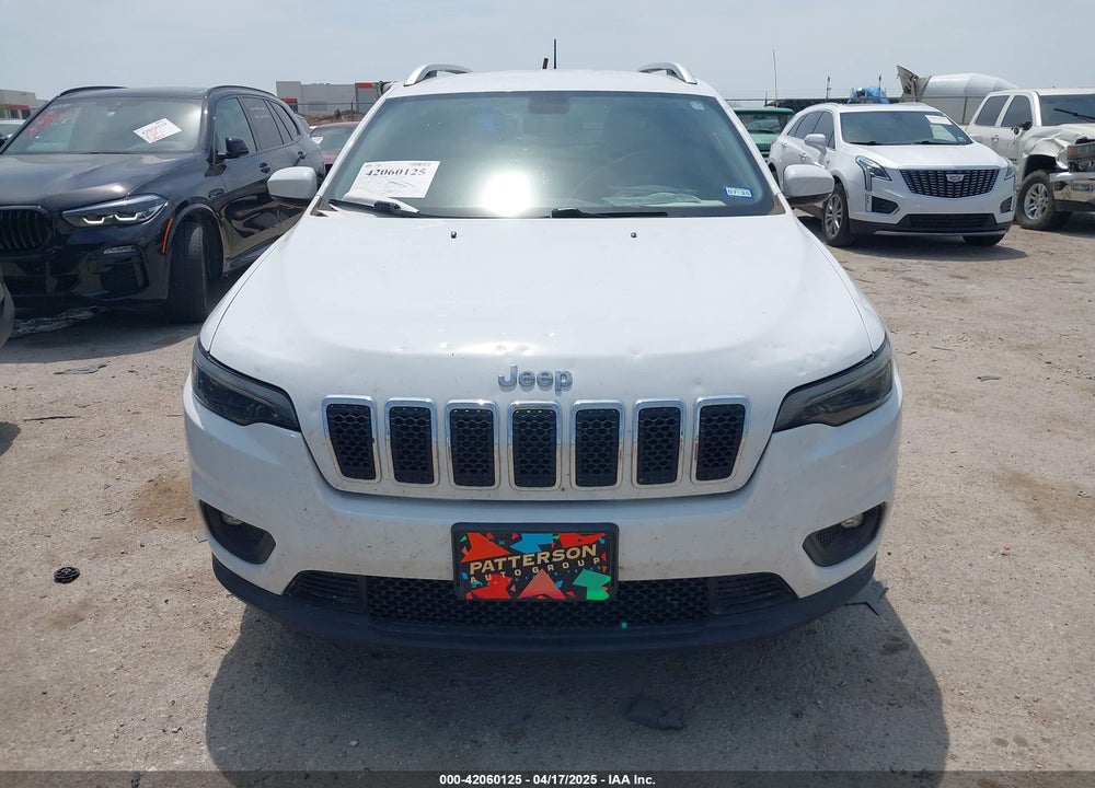 2019 JEEP CHEROKEE LATITUDE PLUS FWD VIN: 1C4PJLLBXKD220221