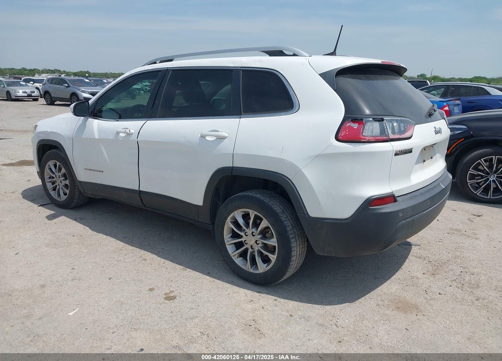 2019 JEEP CHEROKEE LATITUDE PLUS FWD VIN: 1C4PJLLBXKD220221