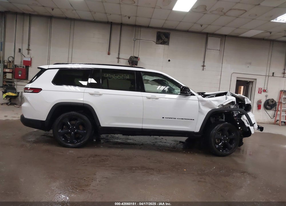 2022 JEEP GRAND CHEROKEE L ALTITUDE 4X4 VIN: 1C4RJKAG1N8518963